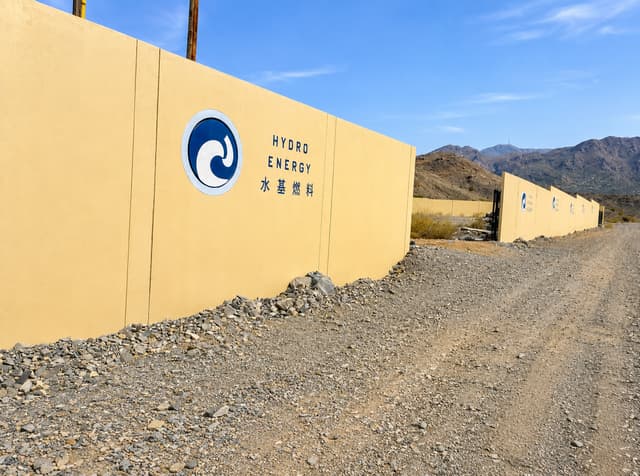 Industrial land for sale with warehouses and workshop in Al Hail Industrial Area – Fujairah