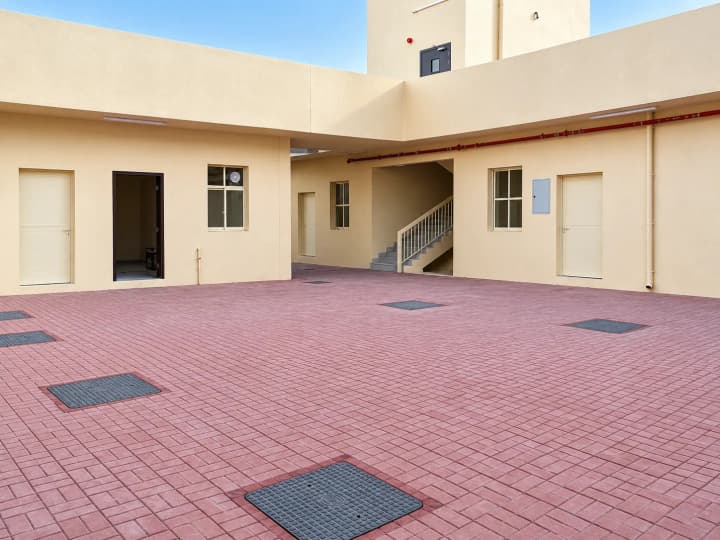 For Rent | Labour Accommodation – Dibba Industrial Area, Dibba Al-Fujairah – 30 Rooms + 25 Bathrooms + 2 Kitchen+2 Dining Room – Fully Furnished